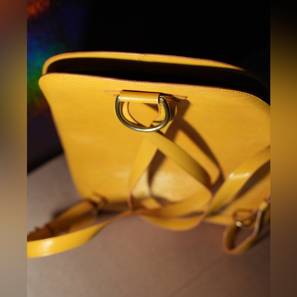 Used Louis Vuitton Epi Gobelin M52299 Women's Backpack Jaune - Picture 2 of 8